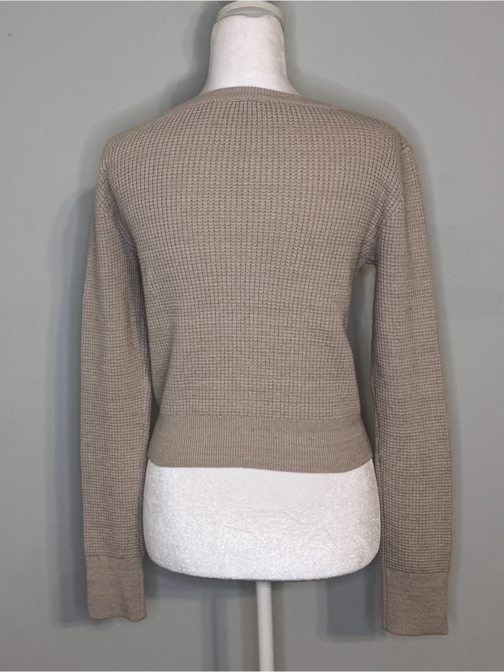 Garage Sweater - Picture 2 of 4